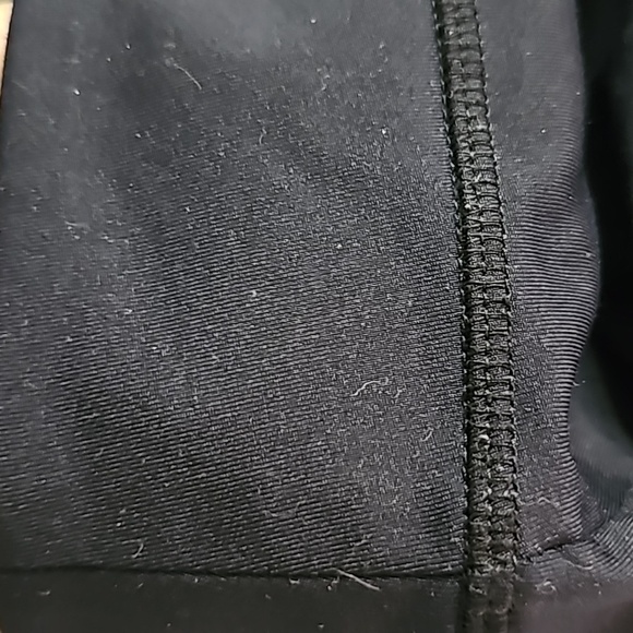 Athlete black capris leggings. Size XL. Zipper pocket.‎ - Picture 6 of 7